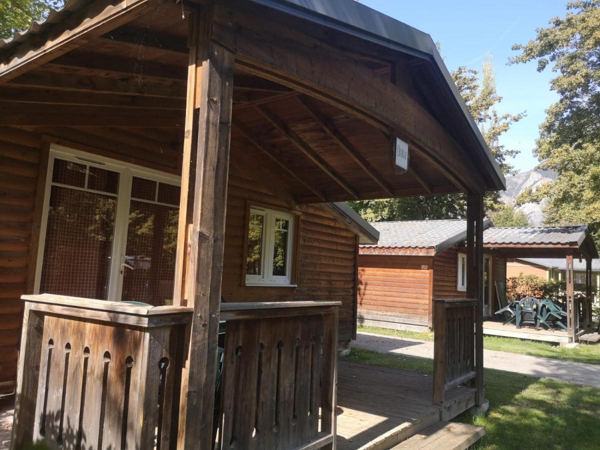 Le Bourg-dʼOisans Camping Le Colporteur酒店 外观 照片
