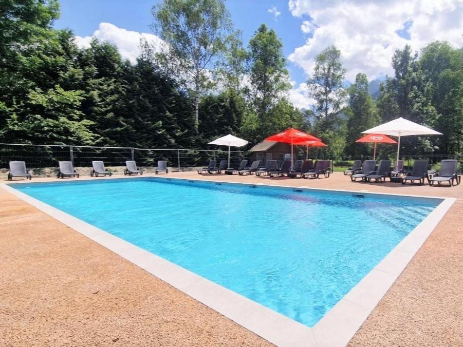 Le Bourg-dʼOisans Camping Le Colporteur酒店 外观 照片