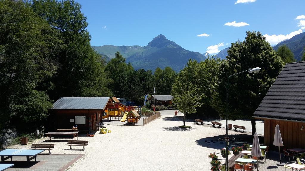 Le Bourg-dʼOisans Camping Le Colporteur酒店 外观 照片