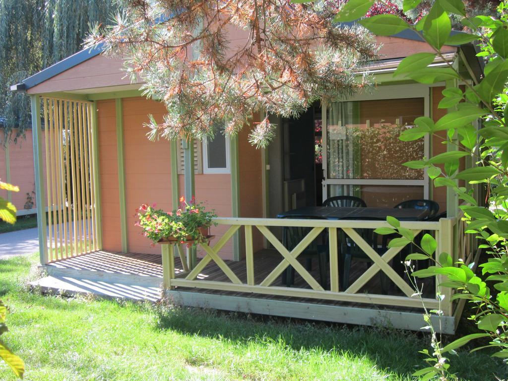 Le Bourg-dʼOisans Camping Le Colporteur酒店 外观 照片